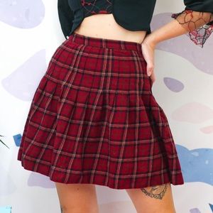 90’s Vintage Wool Plaid Mini Skirt by Charter Club